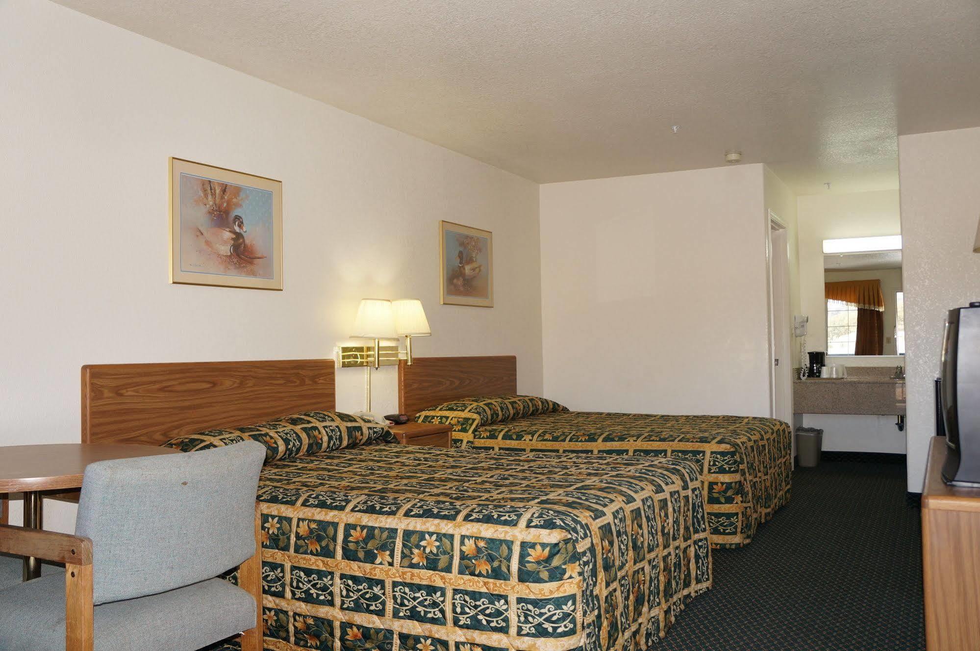 Lake Point Lodge Clearlake Oaks Экстерьер фото