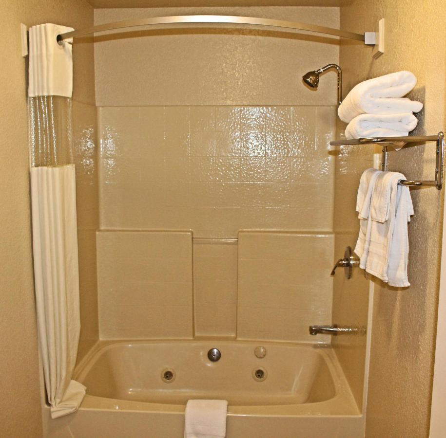 Lake Point Lodge Clearlake Oaks Экстерьер фото